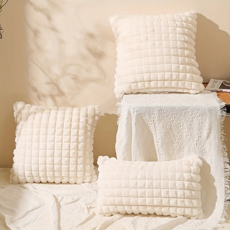 Bubble Plush Cushion Cover – 45 × 45 cm