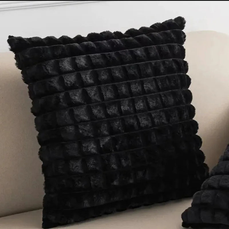 Bubble Plush Cushion Cover – 45 × 45 cm