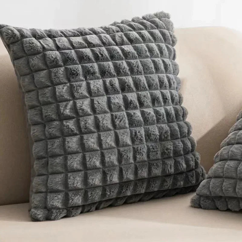 Bubble Plush Cushion Cover – 45 × 45 cm