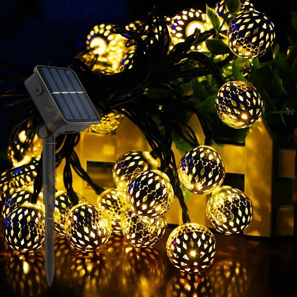 Moroccan Ball Solar String Lights – Warm White