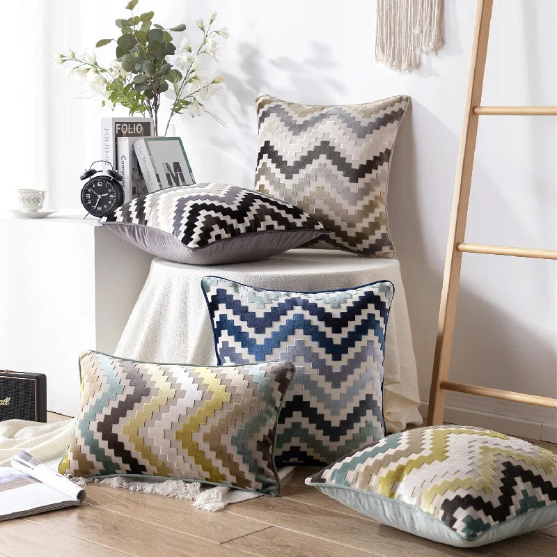 Zigzag Velvet Cushion Cover – 45 × 45 cm