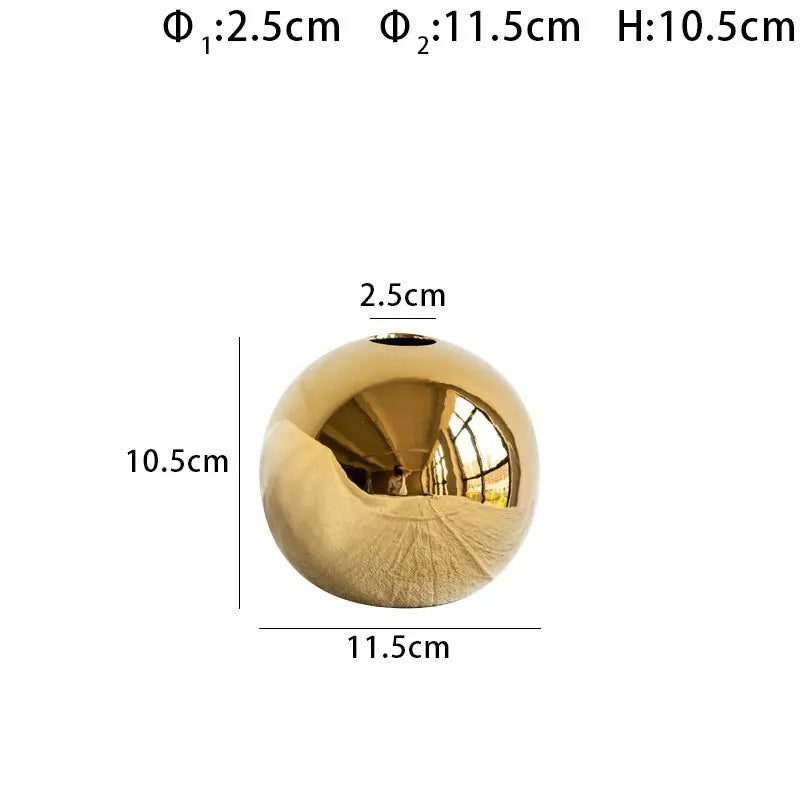 Gold Sphere Ceramic Vase – Mirror Finish