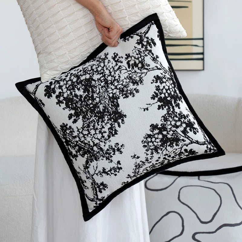 Black and White Jacquard Cushion Cover – 45 × 45 cm