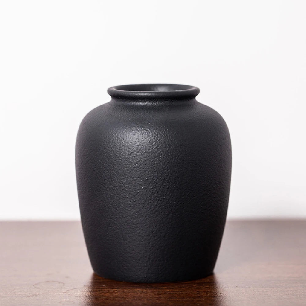 Matte Ceramic Bud Vase – Small Sculptural Shapes