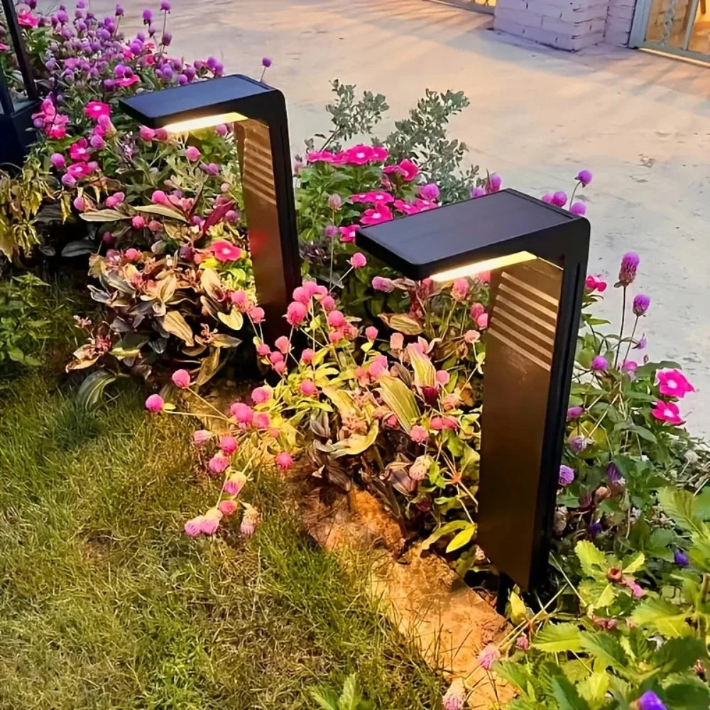 Solar Garden Path Light – Slim Louvre Design, Warm or White