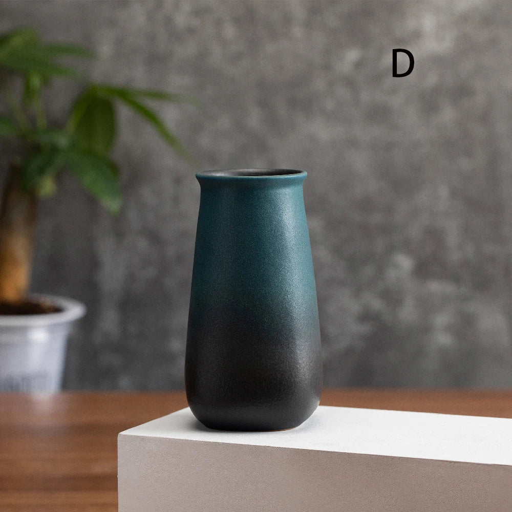 Matte Ceramic Bud Vase – Small Sculptural Shapes