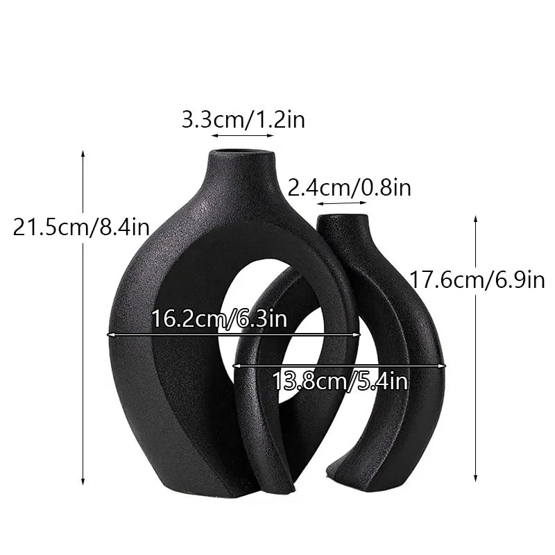 Interlocking Ceramic Vase Pair – Matte Finish, 21 cm