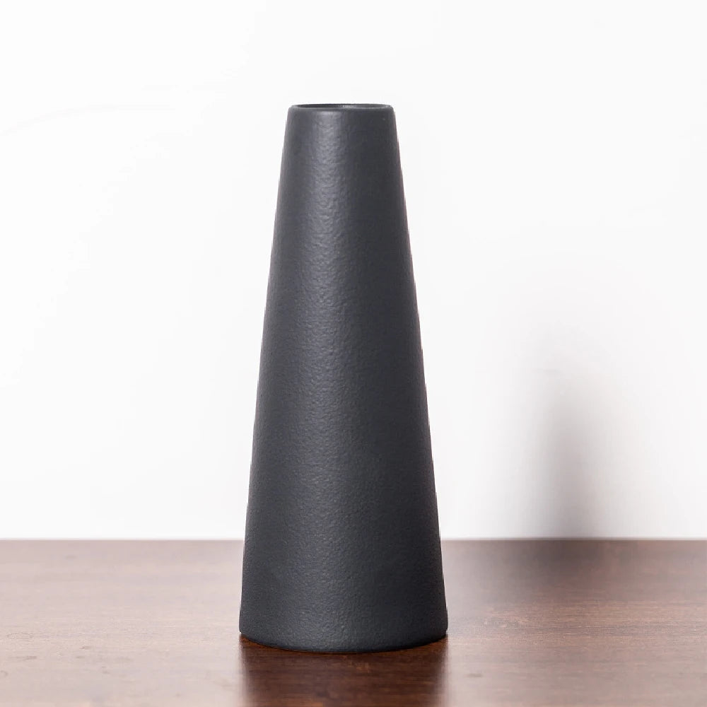 Matte Ceramic Bud Vase – Small Sculptural Shapes