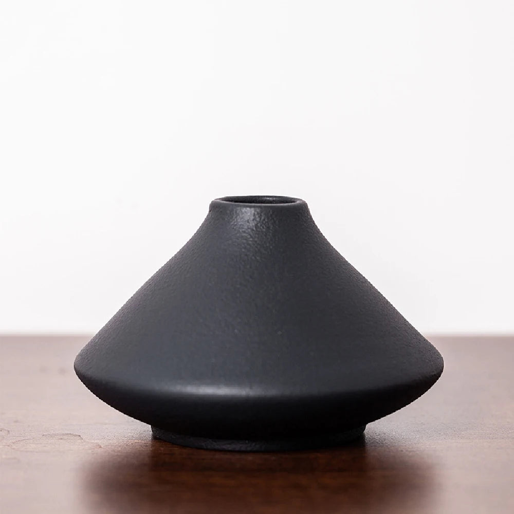Matte Ceramic Bud Vase – Small Sculptural Shapes