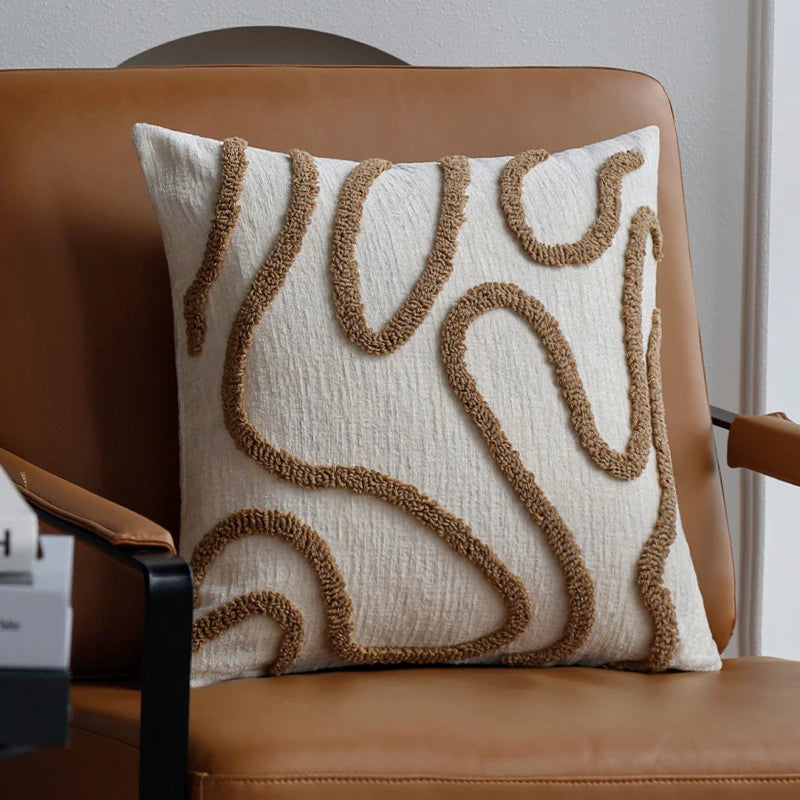 Tufted Swirl Chenille Cushion Cover – 45 × 45 cm