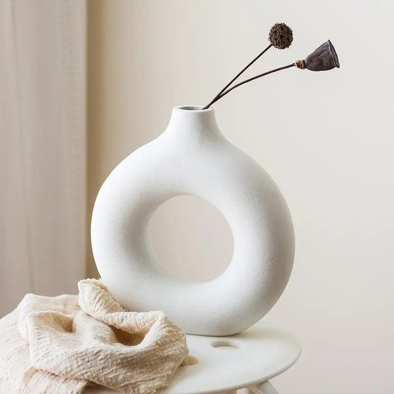 Donut Ceramic Vase – Matte Finish