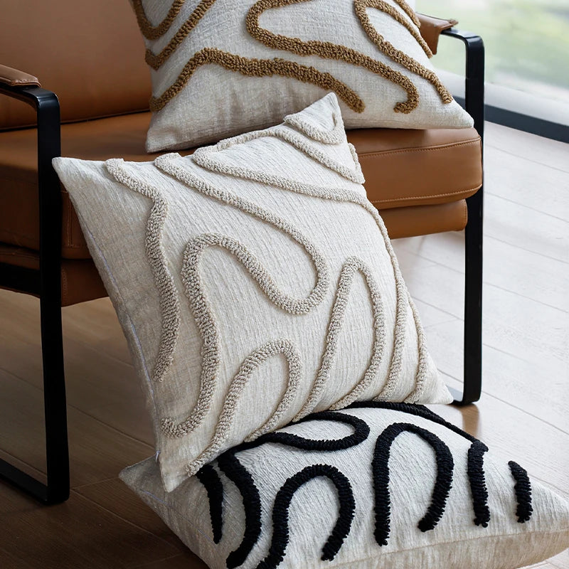Tufted Swirl Chenille Cushion Cover – 45 × 45 cm