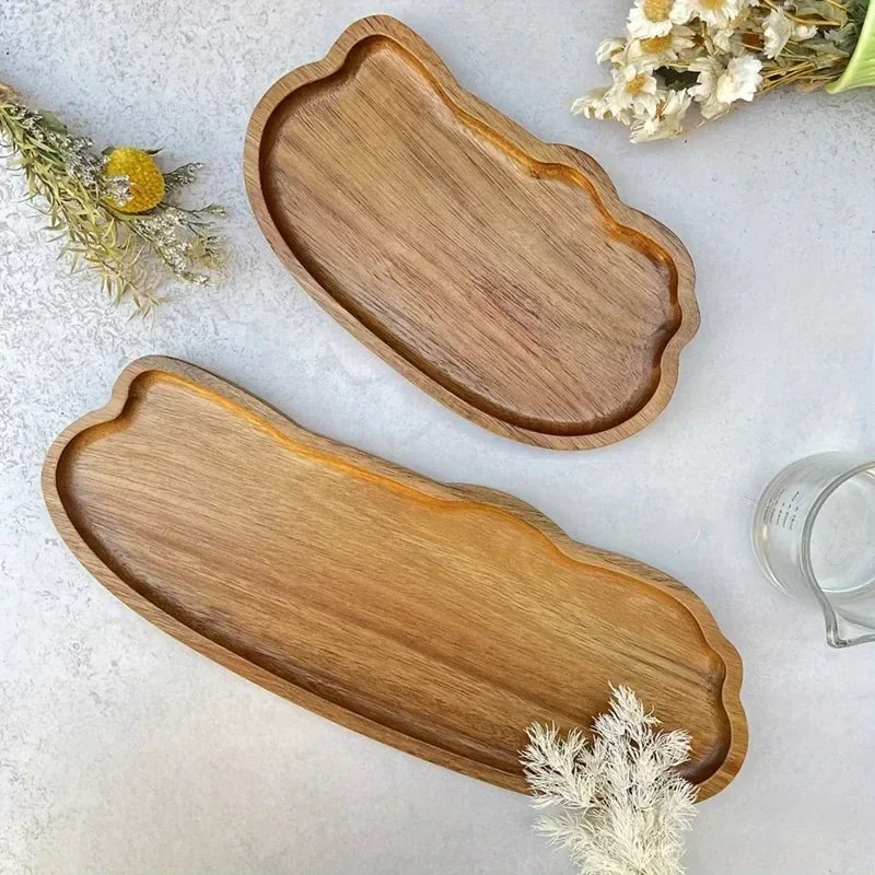 Cloud-Shaped Wooden Tray – Natural Wood Grain