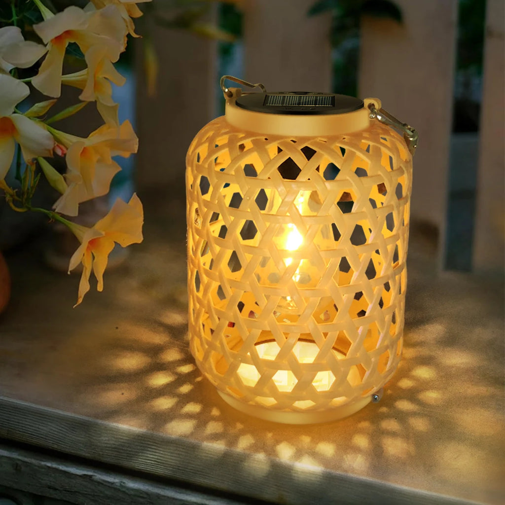 Rattan-Look Solar Lantern with Rope Handle – Vintage Bulb Glow