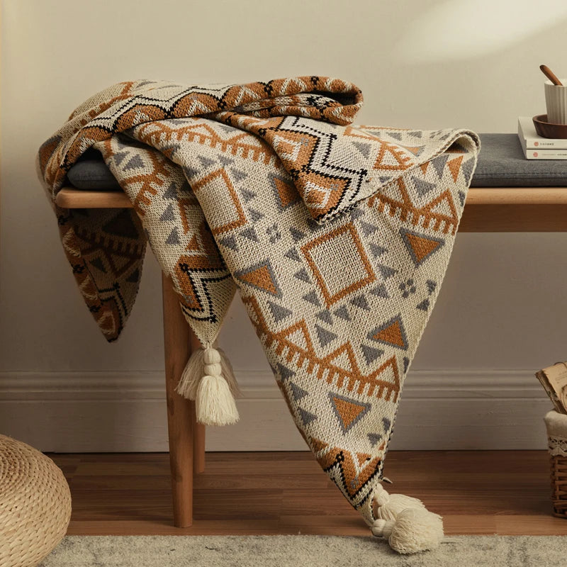 Aztec Knit Throw with Pom-Pom Tassels – 130 × 170 cm