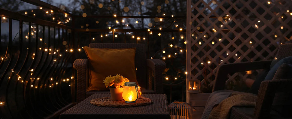 Solar Flame Lantern with Rope Handle – Flickering Flame, Type-C Charging