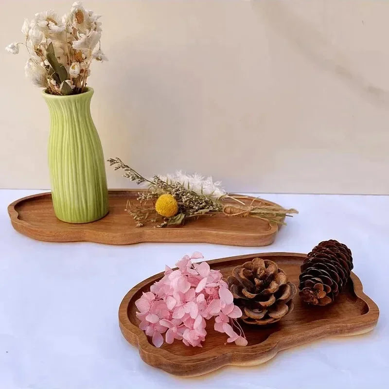 Cloud-Shaped Wooden Tray – Natural Wood Grain