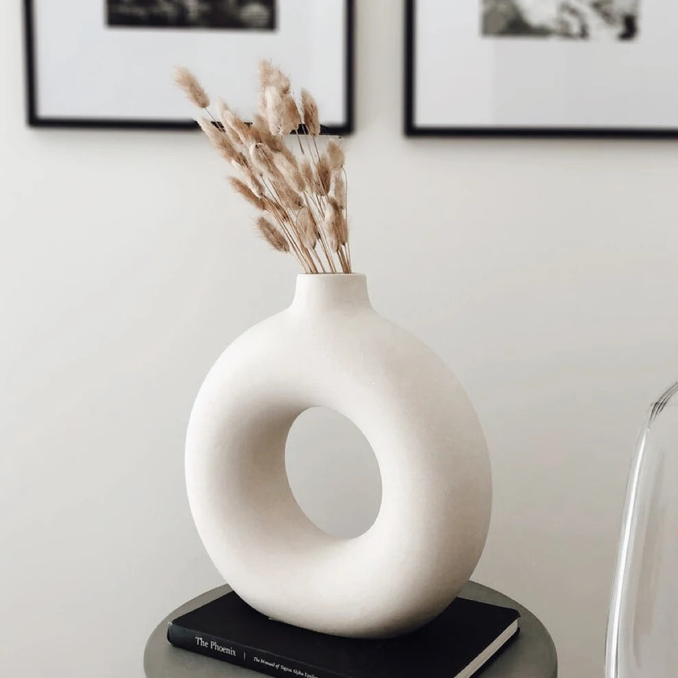 Donut Ceramic Vase – Matte Finish
