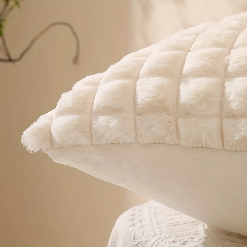 Bubble Plush Cushion Cover – 45 × 45 cm